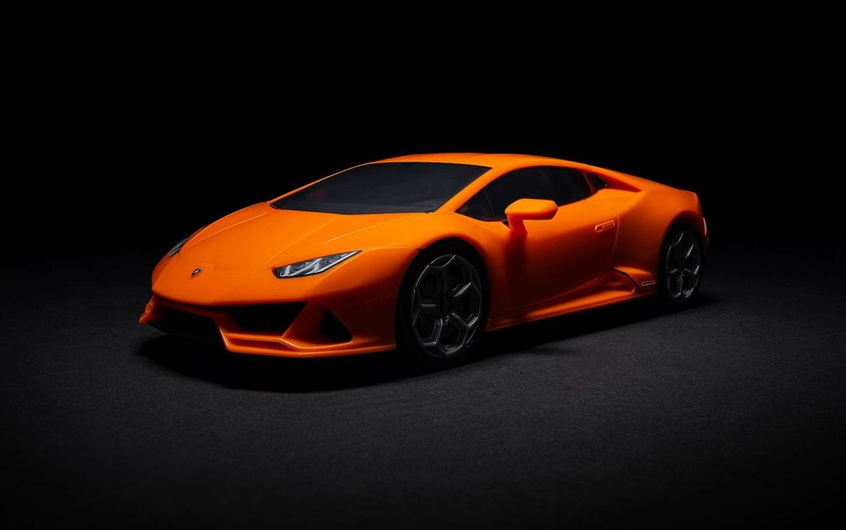 Lamborghini Huracán EVO dramatic view